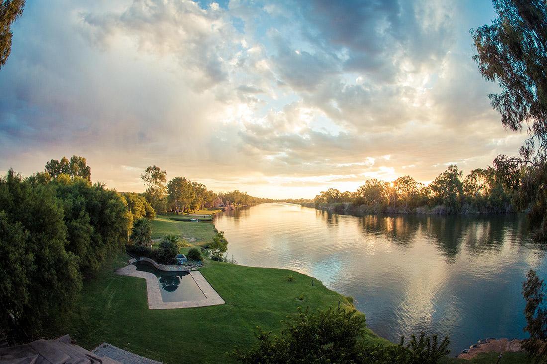 Broadwater River Estate Douglas Bagian luar foto